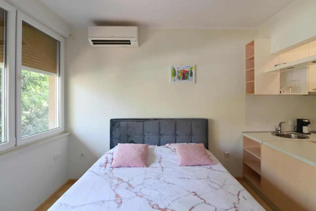 Little City Star Apartment Rijeka