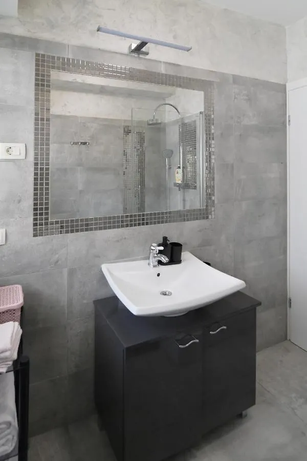 Little City Star Apartment Rijeka